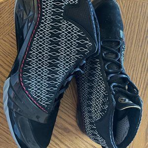 Retro 2008 Jordan 23 "Black Stealth"